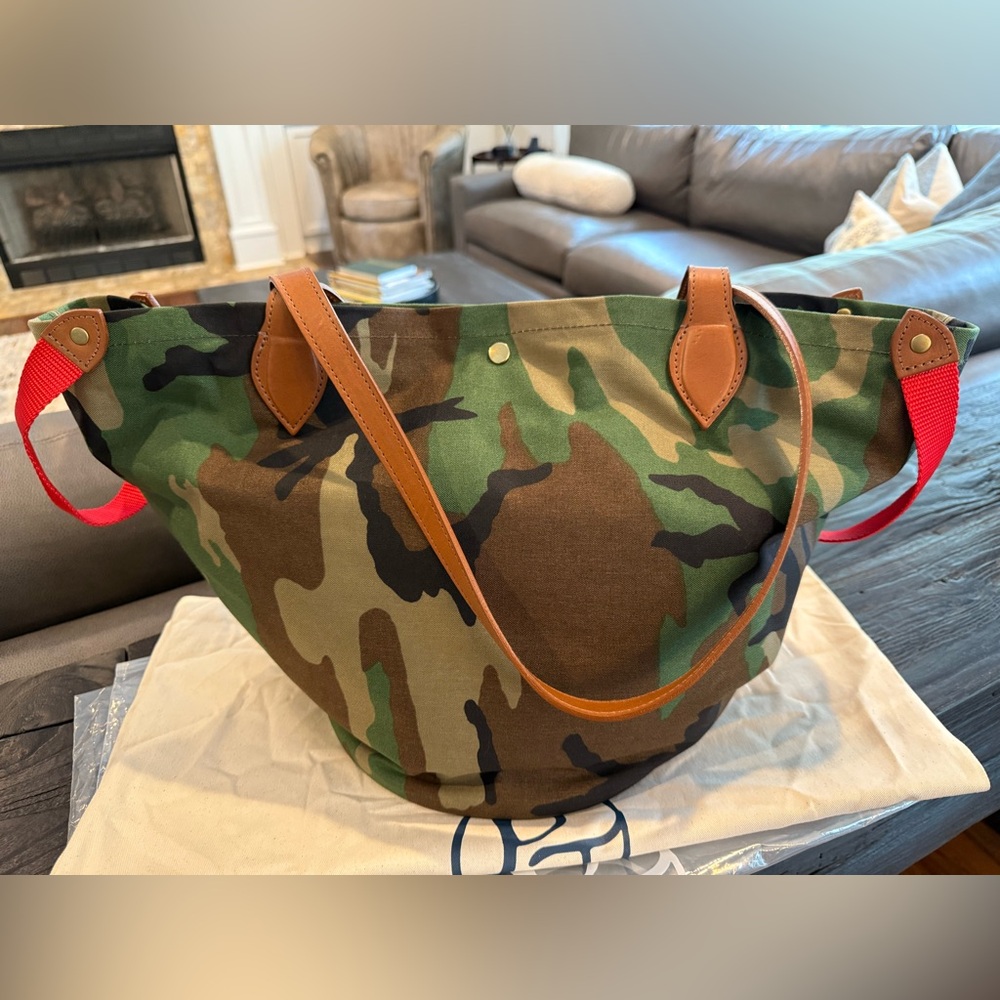 PARKER THATCH MAGIC BAG IN CAMO